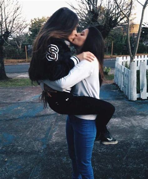 Lift Carry Lesbian Tube Search (148 videos) .